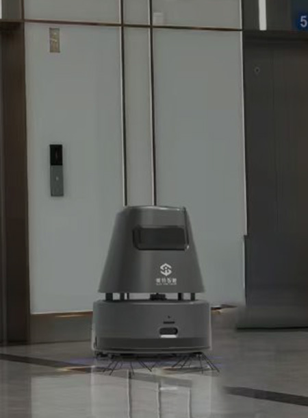 Cleaning Robot C1